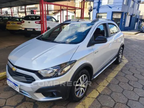 CHEVROLET ONIX HATCH ACTIV 1.4 8V Flex 5p Mec. 4 portas
