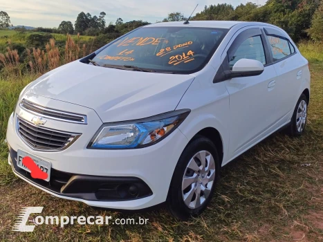CHEVROLET ONIX 1.4 MPFI LT 8V 4 portas
