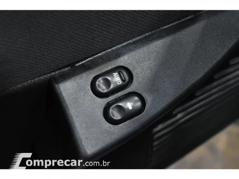 CLASSIC - 1.0 MPFI LS 8V 4P MANUAL