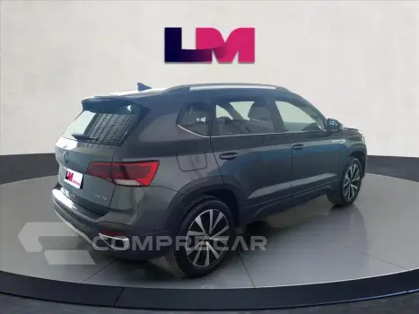 TAOS 1.4 250 TSI TOTAL FLEX HIGHLINE AUTOMÁTICO