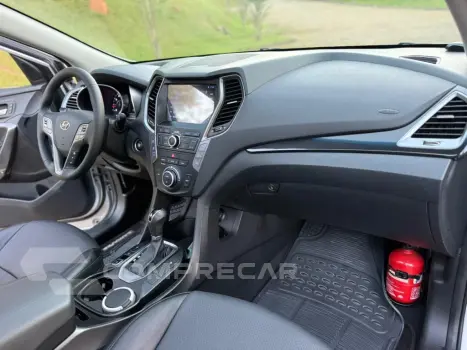 GRAND SANTA FÉ 3.3 MPFI V6 4WD GASOLINA 4P AUTOMÁTICO
