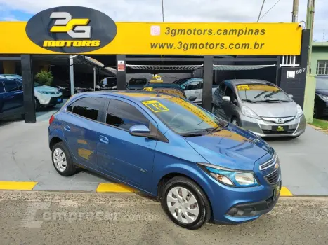 CHEVROLET ONIX HATCH LT 1.4 8V FlexPower 5p Mec. 4 portas