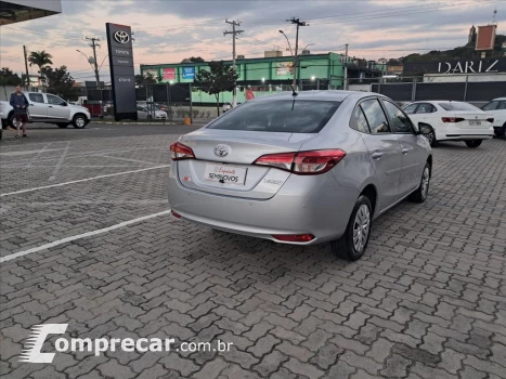 YARIS 1.5 16V FLEX SEDAN XL LIVE MULTIDRIVE
