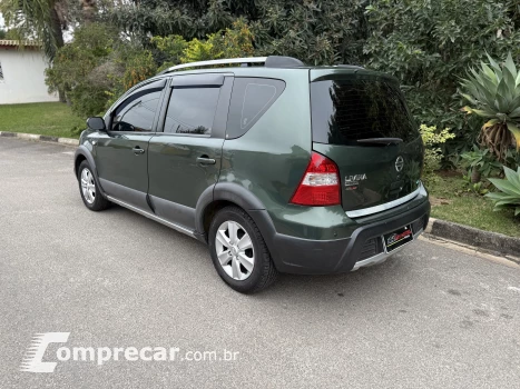 LIVINA 1.8 SL X-gear 16V