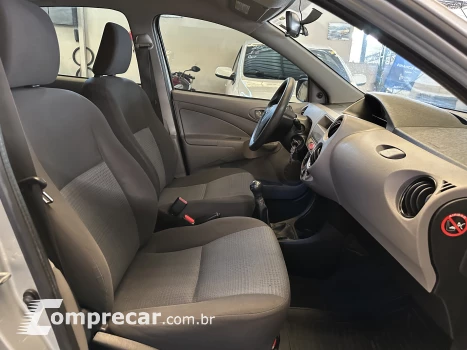 ETIOS 1.5 X Sedan 16V