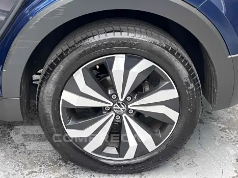 T-CROSS 1.0 200 TSI TOTAL FLEX AUTOMÁTICO