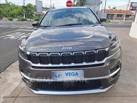 COMMANDER 1.3 T270 Turbo Limited