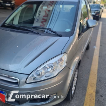 Fiat IDEA 1.4 MPI Attractive 8V 4 portas