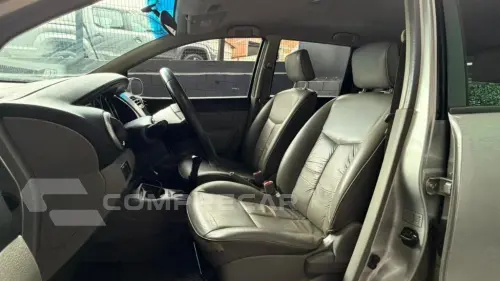 LIVINA SL 1.6 16V Flex Fuel 5p