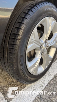 ONIX 1.0 Turbo Plus Premier