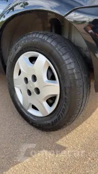 CELTA 1.0 MPFI Life 8V