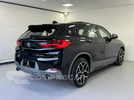 X2 2.0 16V Turbo Sdrive20i M Sport X Steptronic