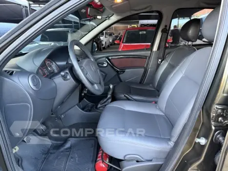 SANDERO - 1.6 STEPWAY 8V 4P MANUAL