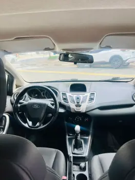 Fiesta Sedan SE 1.6 16V Flex 4p