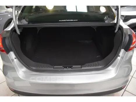 FOCUS 2.0 SE FASTBACK 16V FLEX 4P POWERSHIFT