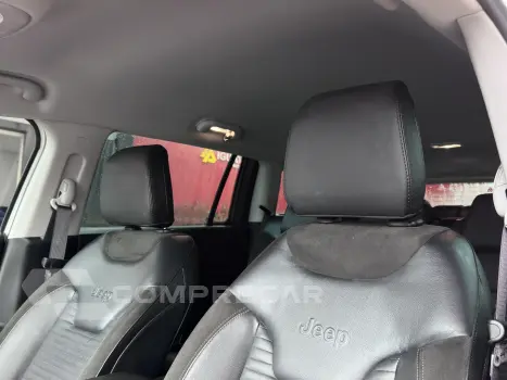 COMMANDER 1.3 T270 TURBO FLEX LIMITED AT6