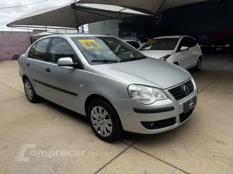 Polo Sedan 1.6 4P FLEX