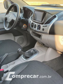 L200 Triton HLS 2.4 Flex 16V CD Mec.