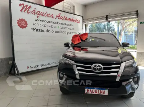 HILUX SW4 2.8 D-4d Turbo SRX 4X4