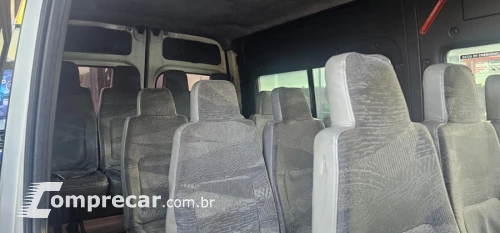 MASTER 2.5 DCI Escolar L1h1 16 Lugares 16V