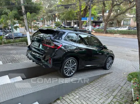 X1 2.0 16V Turbo Sdrive20i M Sport