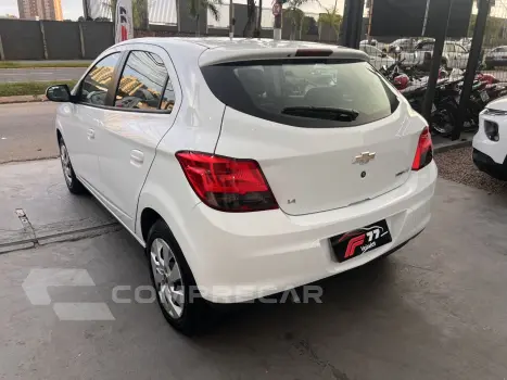 Onix Hatch 1.4 4P FLEX LT