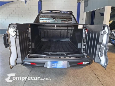 TORO 2.0 16V Turbo Freedom 4WD