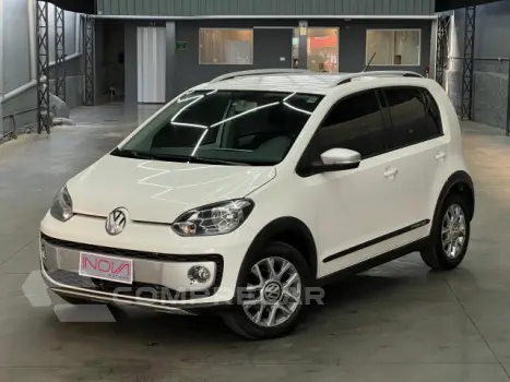 CROSS UP - 1.0 TSI 12V 4P MANUAL
