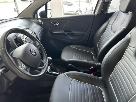 CAPTUR Intense 2.0 16V Flex 5p Aut.