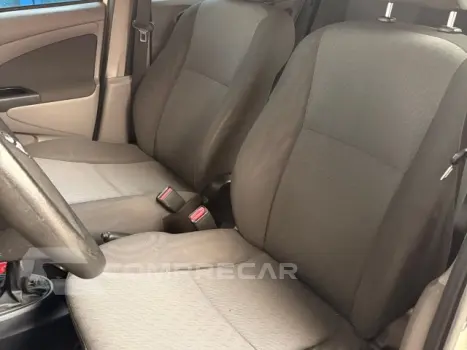 ETIOS HATCH - 1.5 XLS 16V 4P MANUAL