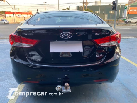 Elantra