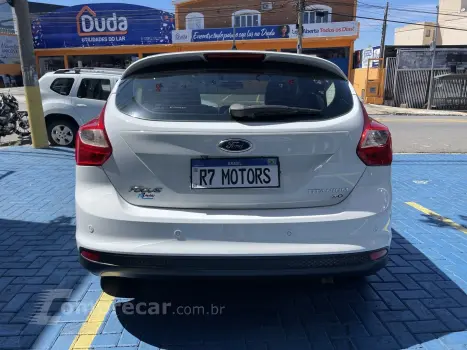 FOCUS 2.0 TITANIUM 16V FLEX 4P POWERSHIFT