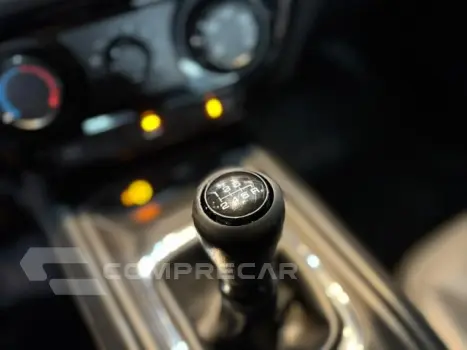 HR-V - 1.8 16V LX 4P MANUAL