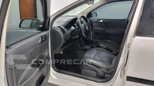 POLO SEDAN 1.6 MI 8V