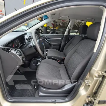 Focus Sedan 2.0 16V/2.0 16V Flex 4p