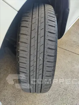 YARIS 1.5 16V XLS