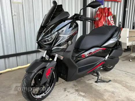 Yamaha XMAX 250 ABS DARTH VADER
