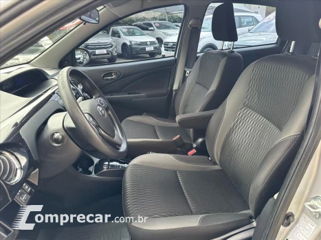 ETIOS 1.5 XS SEDAN 16V FLEX 4P AUTOMÁTICO