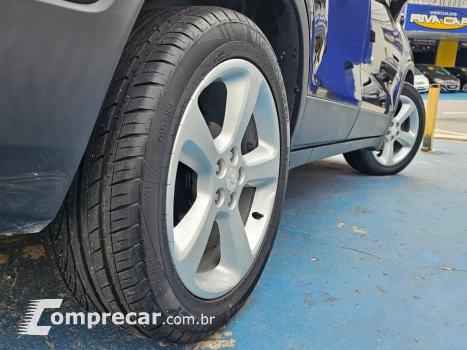 TRACKER LTZ 1.8 16V Flex 4x2 Aut.