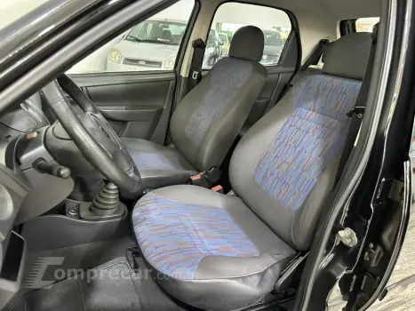 CELTA 1.0 MPFI Spirit 8V