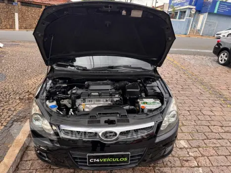 i30 2.0 16V 145cv 5p Mec.