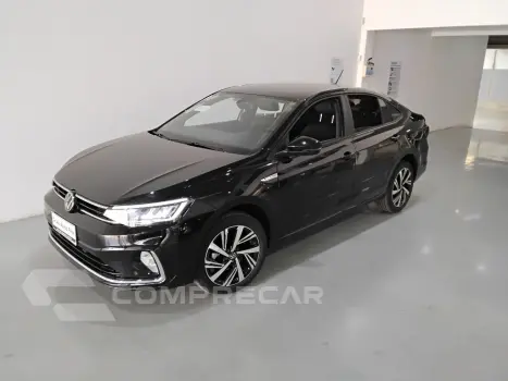 Volkswagen VIRTUS 1.0 200 TSI HIGHLINE AUTOMÁTICO 4 portas
