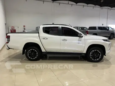 L200 TRITON 2.4 16V Turbo Sport HPE CD 4X4