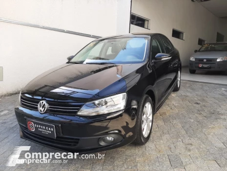 Volkswagen JETTA 2.0 Comfortline 3 portas