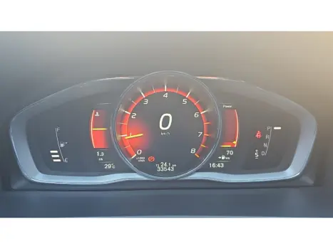 S60 2.0 T4 MOMENTUM GASOLINA 4P AUTOMÁTICO