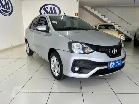 ETIOS 1.5 X PLUS 16V FLEX 4P AUTOMÁTICO