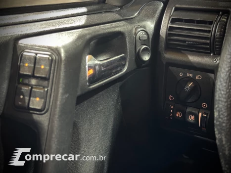 Astra Advantage 2.0 MPFI 8V FlexPower 5p