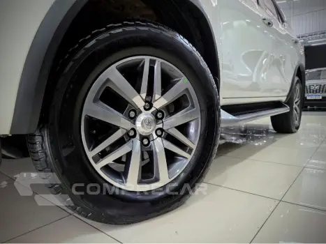 HILUX SW4 2.8 SRX 4X4 7 LUGARES 16V TURBO INTERCOOLER DIESEL