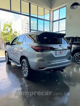 Hilux SW4 SRX 4x4 2.8 TDI 16V Dies. Aut.