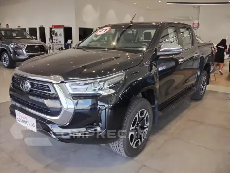 HILUX 2.8 D-4D TURBO DIESEL CD SRX 4X4 AUTOMÁTICO